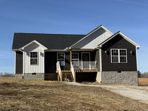 51 Bulls Branch Rd, East Bernstadt, KY 40729