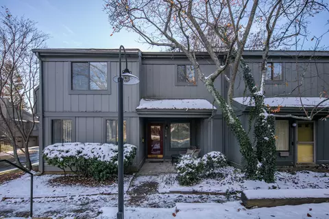 543 Laketower Dr, Lexington, KY 40502