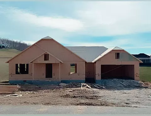 451 Madison Cir, London, KY 40741
