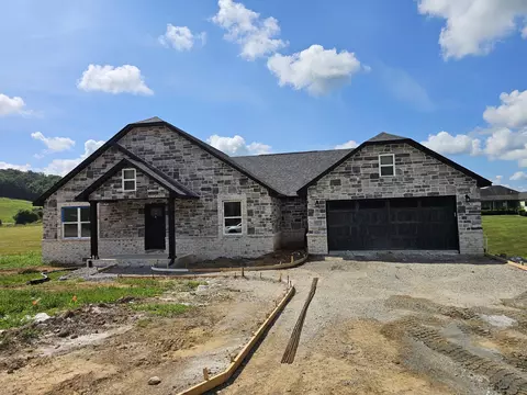 451 Madison Cir, London, KY 40741