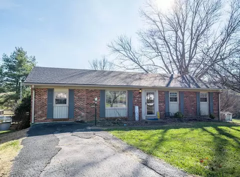 429 Old Danville Rd, Lancaster, KY 40444