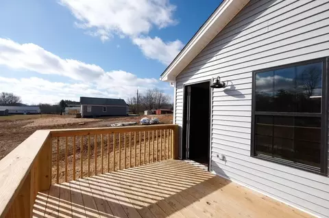 Exterior - 170 Salyer St, Eubank, KY 42567 photo 5 of 5