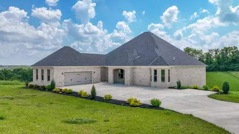 3032 Trophy Ln, Richmond, KY 40475