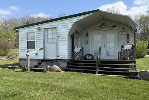 Exterior - 73 Tyner Loop, Tyner, KY 40486 photo 2 of 12