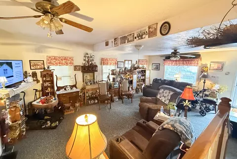 Living - 73 Tyner Loop, Tyner, KY 40486 photo 3 of 6