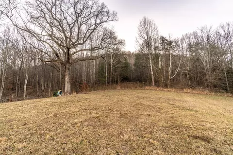 Exterior - 750 Red Lick Rd, Berea, KY 40403 photo 25 of 26