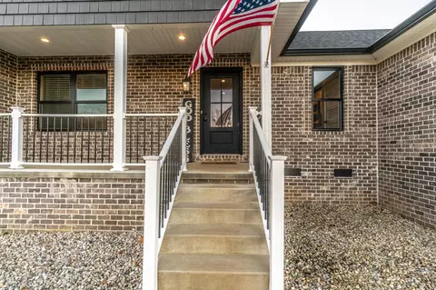 Exterior - 750 Red Lick Rd, Berea, KY 40403 photo 12 of 26