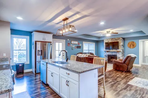 Kitchen - 750 Red Lick Rd, Berea, KY 40403 photo 5 of 5
