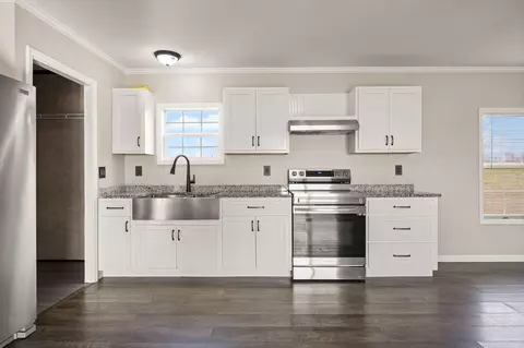 Kitchen - 2218 Floyd Switch Rd, Eubank, KY 42567 photo 1 of 2