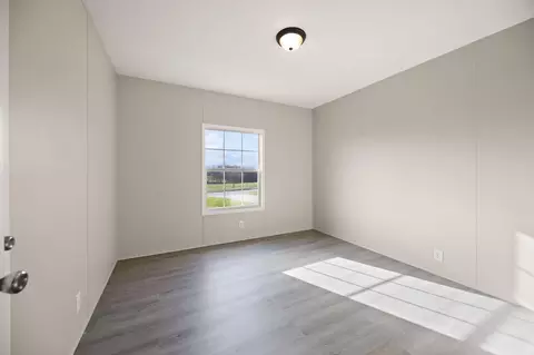 Bedroom - 2218 Floyd Switch Rd, Eubank, KY 42567 photo 6 of 11