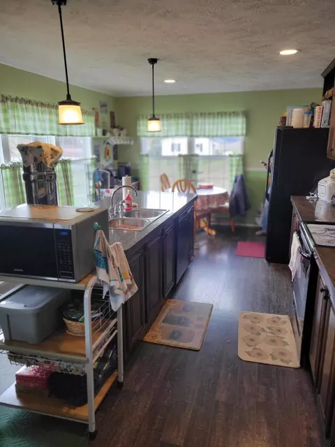 Kitchen - 12475 Us-421, Tyner, KY 40486 photo 2 of 4