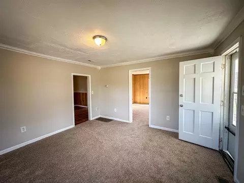 Living - 391 Pine Valley Ln, Flat Lick, KY 40935 photo 1 of 4