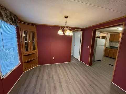 Dining - 334 Timberland Cir, Corbin, KY 40701 photo 1 of 1
