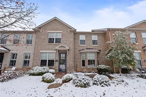 3222 Beacon St, Lexington, KY 40513