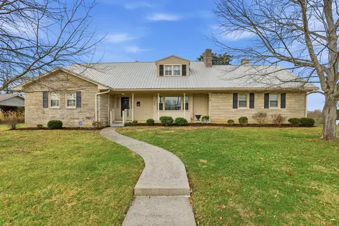 750 Mcbrayer Dr, Harrodsburg, KY 40330