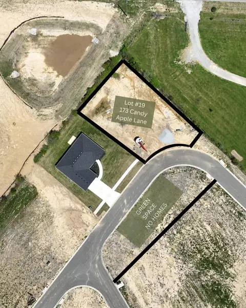 173 Candy Apple Ln, Richmond, KY 40475
