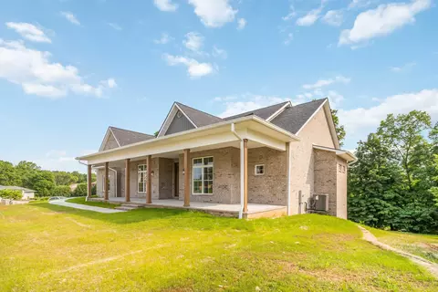 370 Splendor View Dr, Somerset, KY 42503
