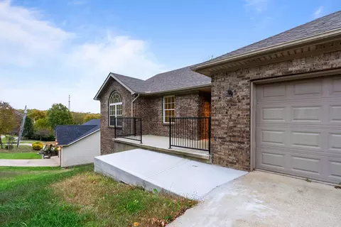 Exterior - 103 Harborside Ct, Georgetown, KY 40324 photo 3 of 6
