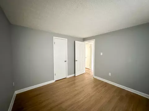 Bedroom - 319 16th St, Corbin, KY 40701 photo 5 of 6