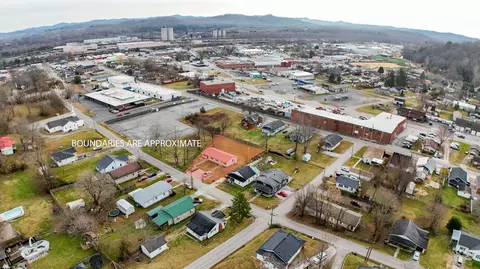 View/Area - 319 16th St, Corbin, KY 40701 photo 5 of 8