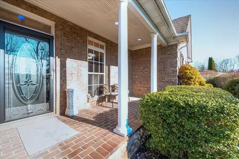 561 Avawam Dr, Richmond, KY 40475