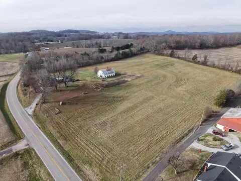 161 Johnathan Ln, Nancy, KY 42544