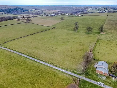 191 Chicamauga Rd, Frankfort, KY 40601