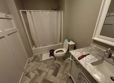 Bath - 161 Collier Ave, Jackson, KY 41339 photo 3 of 4