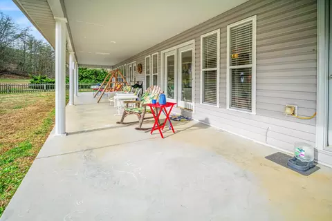 Exterior - 2581 Corder Flats Rd, Strunk, KY 42649 photo 7 of 16