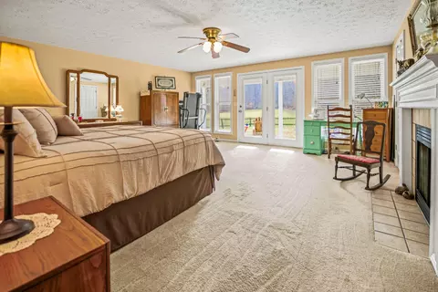 Bedroom - 2581 Corder Flats Rd, Strunk, KY 42649 photo 1 of 7