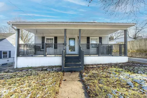 210 Doyle Ave, Paris, KY 40361