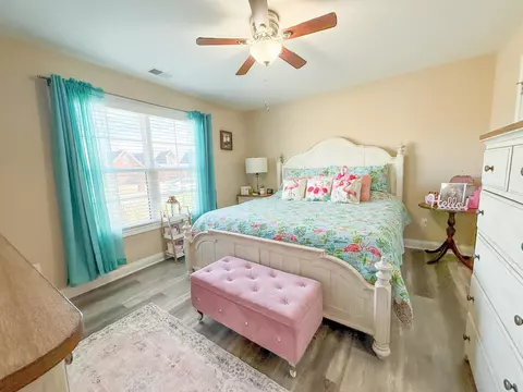 Bedroom - 128 Lynne Dr, Berea, KY 40403 photo 4 of 8