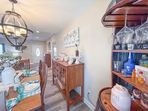 Dining - 128 Lynne Dr, Berea, KY 40403 photo 4 of 4