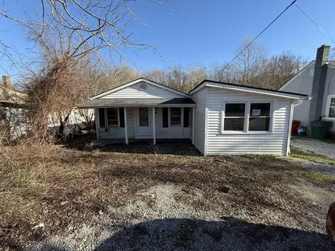 535 Mt Vernon Rd, Berea, KY 40403