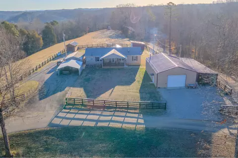 185 Treadway Rd, Beattyville, KY 41311