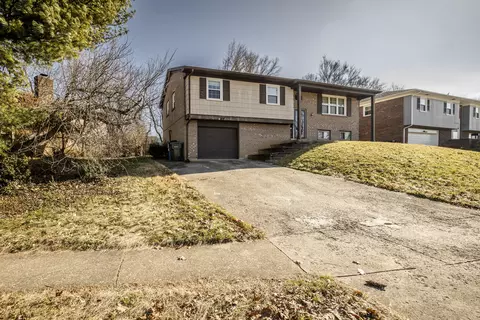 2147 Deauville Dr, Lexington, KY 40504