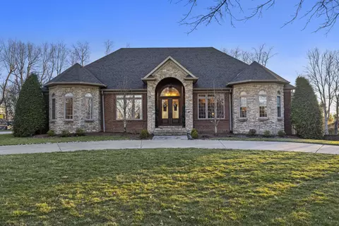 236 E Cambridge Ln, Nicholasville, KY 40356