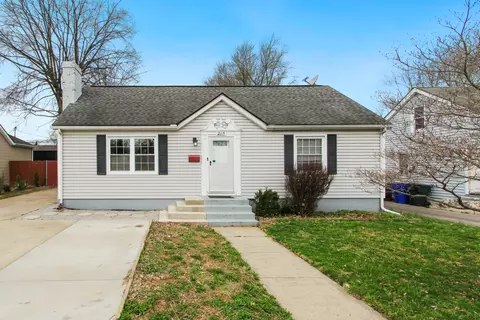 2115 Clays Mill Rd, Lexington, KY 40503