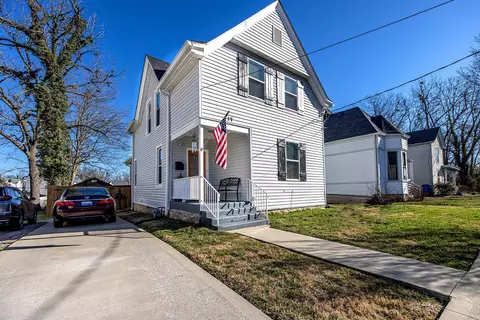 17 Euclid Ave, Winchester, KY 40391