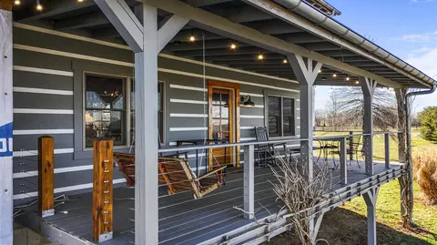 9690 Clifton Rd, Frankfort, KY 40601