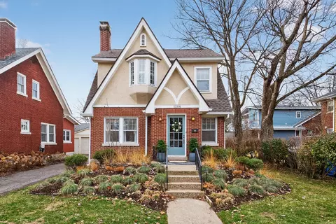 1204 Slashes Rd, Lexington, KY 40502