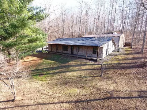 305 Halcomb Dr, Somerset, KY 42501