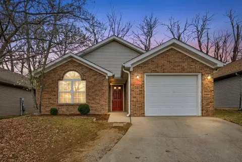 1605 Squire Hart Way, Lexington, KY 40515