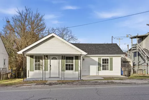 357 E Washington St, Winchester, KY 40391