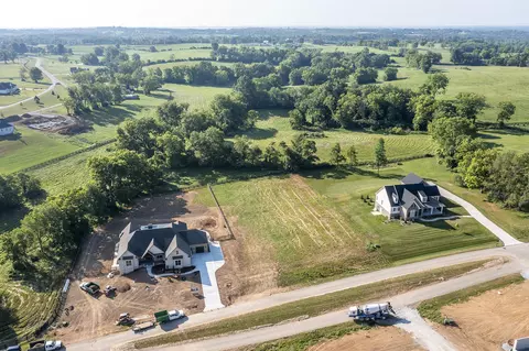 125 Doe Vly, Nicholasville, KY 40356