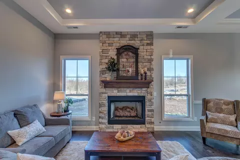 Living - 107 Amick Way, Georgetown, KY 40324 photo 2 of 4