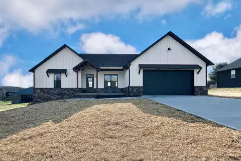 783 Splendor View Dr, Somerset, KY 42503