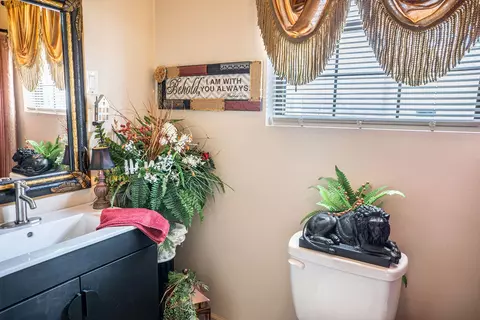 Bath - 827 Dean Rd, Mckee, KY 40447 photo 1 of 5