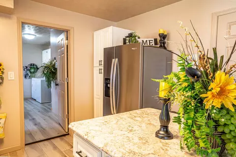 Entry Way - 827 Dean Rd, Mckee, KY 40447 photo 1 of 1