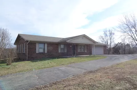 4180 Bybee Rd, Winchester, KY 40391